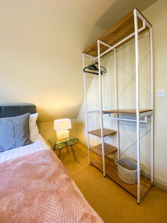 Kings Quarters Boutique Rooms Hartford  Eksteriør bilde